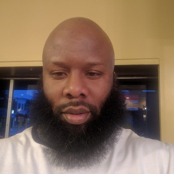 Meet your Posher, Nashid - Picture 1 of 1